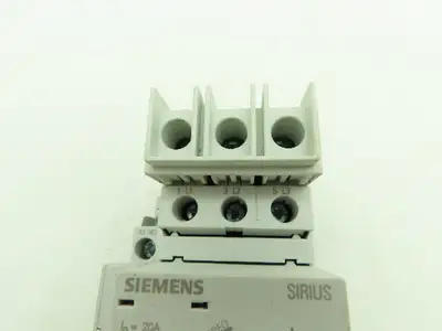Siemens 3RV1821-4BD10 Circuit Breaker 3Ph 20A 480V Din Rail Mount