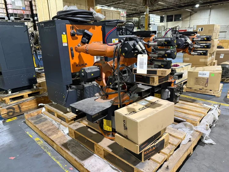New | in-Stock 2015 KUKA KR16 L6-2 + KR C4 NA Robots Michigan US | iGAM Industrial Marketplace #1173939