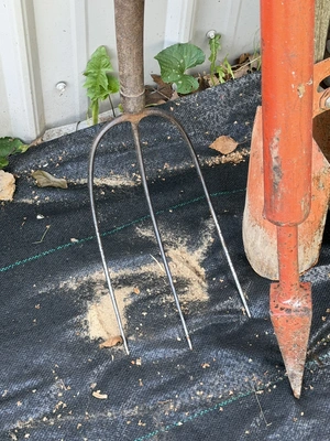 Used _UNKNOWN_ _UNKNOWN_ Post Hole Diggers Michigan US | Miedema Asset Management Group #1313730