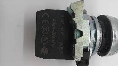 Used ALLEN-BRADLEY ALLEN-BRADLEY 800F-N3W Misc Electrical & Power Parts | ND Industrial Surplus #1211846