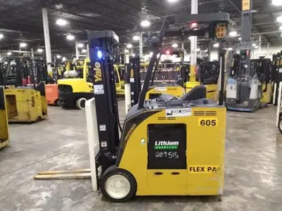 USED 2023 YALE ESC030