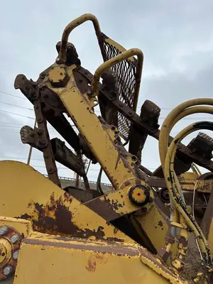 USED 1990 CATERPILLAR 615C