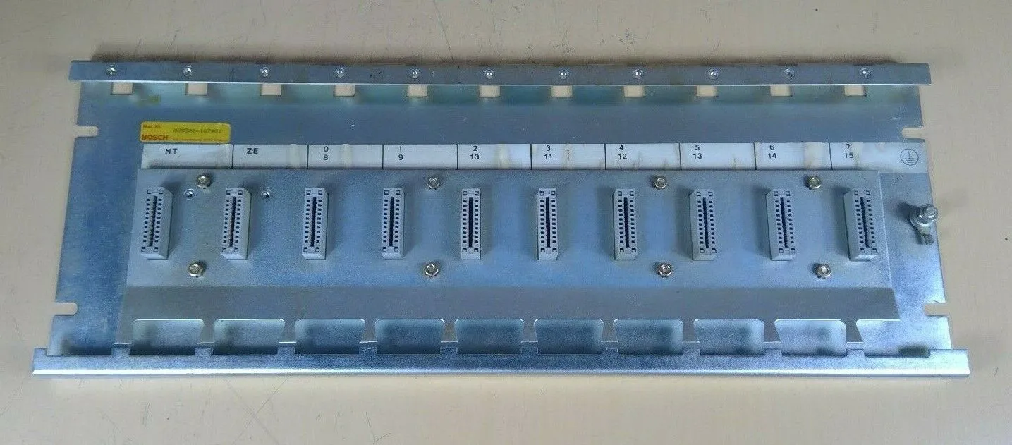Bosch 038382-107401 PC200 10-Slot Mounting Rack 3H