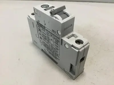 USED ALLEN BRADLEY 1492-CB1/G040 SER B