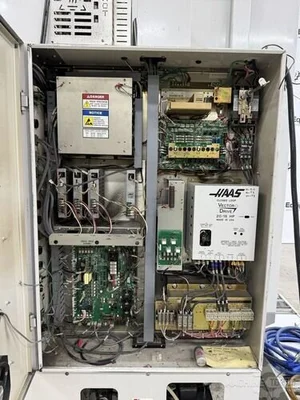 USED 2005 HAAS MDC-500