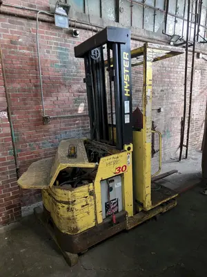 Used HYSTER R30ES Electric Lifters Ohio US | G-2000, Inc. #1470407