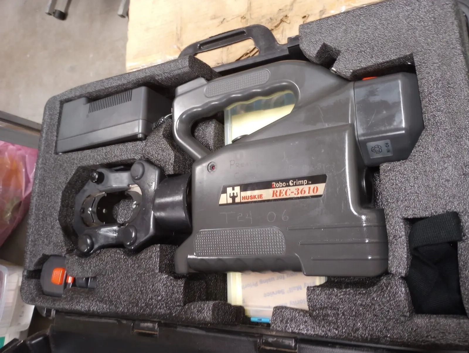 USED BURNDY REC-3610