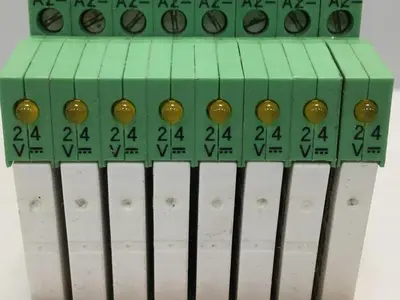 USED PHOENIX CONTACT PLC-BSC-24DC/21