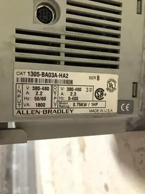 Allen-Bradley 1305-BA03A-HA2 Ser B 1HP Variable Frequency Drive 3PH 0-400Hz