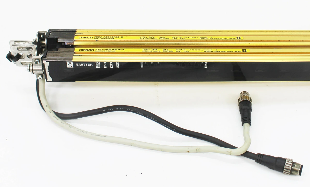 USED OMRON F3SJ-A0970P30