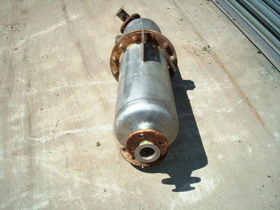 36 L S/S Vertical Separator Vessel