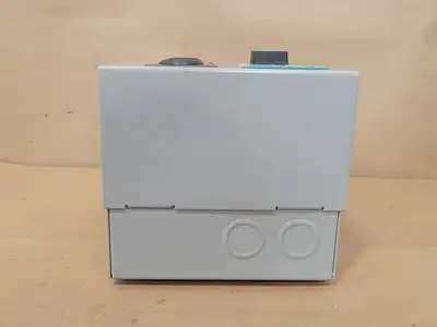 NEW SIEMENS BRONZE3R-5-600
