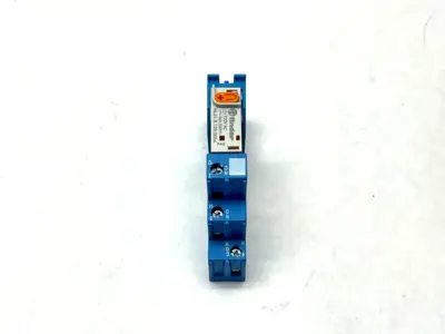 97.01,46.61.8.120.0054 | Finder 97.01 Relay Base w/ 46.61.8.120.0054 Relay 120VAC 16A - New – Open box