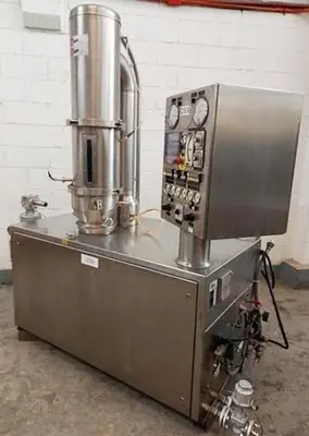 Glatt GPCG 3 Fluid Bed with spray head