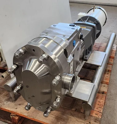 Waukesha Sanitary Positive Displacement  Pump Model 060U2 SPX  # 38919
