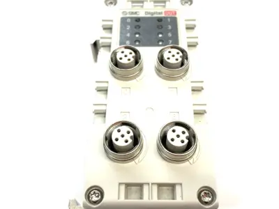 USED SMC DIGITAL OUTPUT MODULE PNP 8-POINT 4XM12