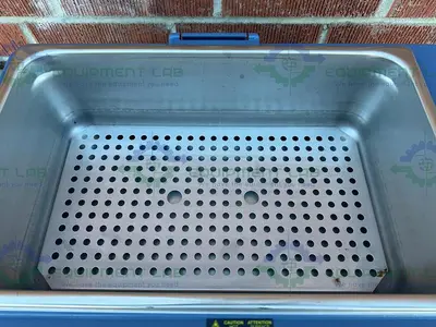 USED FISHER SCIENTIFIC ISOTEMP 220 DIGITAL TEMP CONTROL WATER BATH AMBIENT TO 100°C