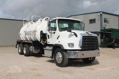 Used 2018 FREIGHTLINER 114SD Septic/Sewer/Vacuum Trucks Texas US | Roll Off Truck World #1491812