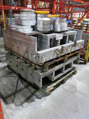 10" Plate Thermoforming Mold