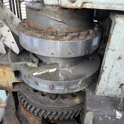 Courtoy 20 Head Rotary Tablet Press R33