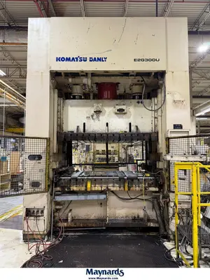 1992 KOMATSU E2G-300UD Straight Side Mechanical Stamping Presses | Rygate LLC (1)