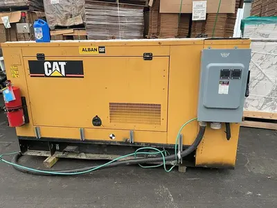 USED 2007 CAT D100