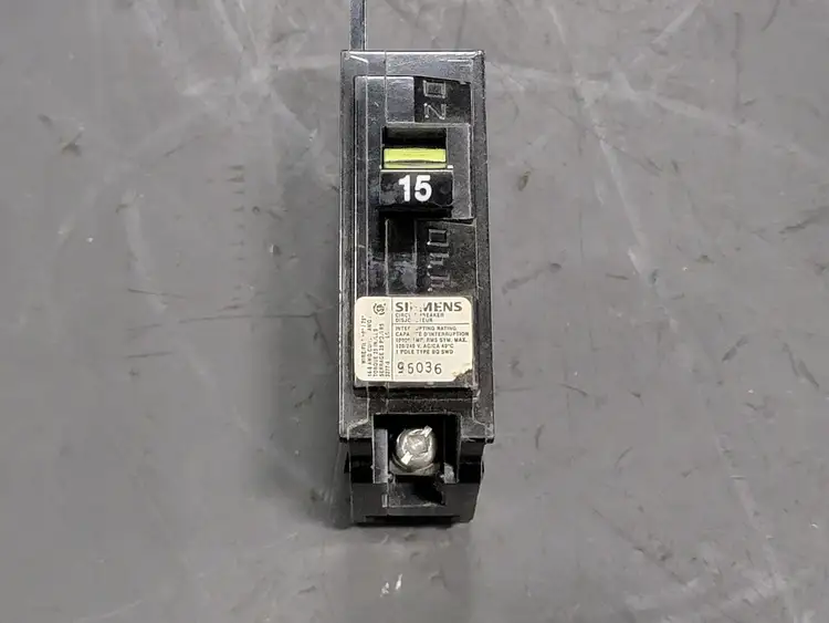 Used SIEMENS BQSWD115 Switchgears British Columbia CA | Lenmark #240955