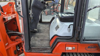 USED 1995 KUBOTA R520