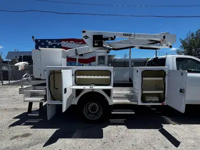 Used 2020 RAM 5500 Bucket (boom) trucks Florida US | Truck and Van Outlet #1509213