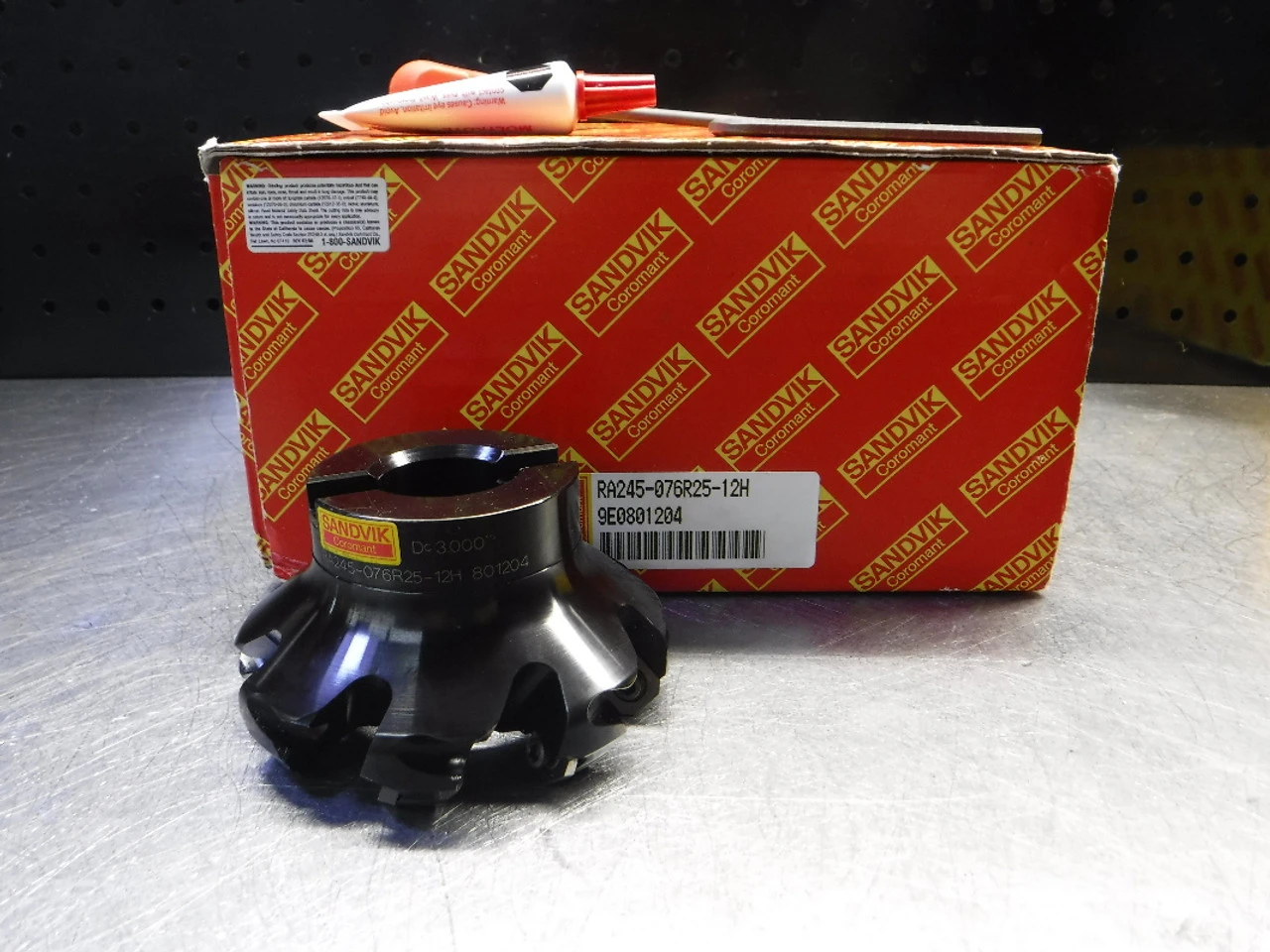 Sandvik 3" Indexable Facemill 1" Arbor RA245-076R25-12H (LOC2078B)