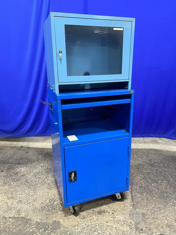 Used GLOBAL INDUSTRIAL _UNKNOWN_ Cabinets Ohio US | HGR 24 #1185690