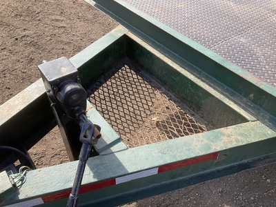 USED 1990 DOOLITTLE TRAILER