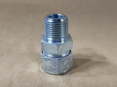 USED HY-LOK CMC12-8N-STEL