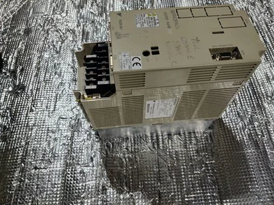 USED YASKAWA YASKAWA SGDB-05VDY1 SERVOPACK DRIVE SGDB05VDY1