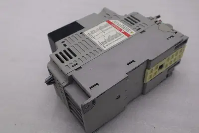 Allen-Bradley 22F-D1P5N103 Power Flex 4M 0.4 kW 0.5 HP AC Drive STOCK B-1382