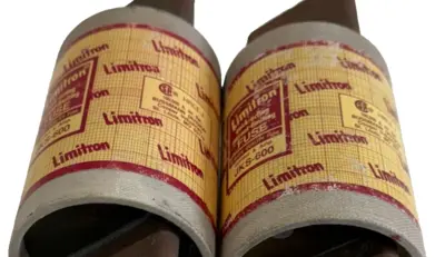 NEW LOT OF 2 BUSSMANN LIMITRON JKS-600 FUSES JKS600