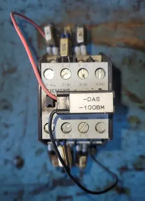 USED SIEMENS 3TF4022-0B 3TF022 2S+20/2N0+2NC