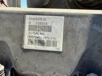 Used 2011 VOLVO VNL64T300 Conventional trucks California US | Ben Kaplan Equipment #1250886
