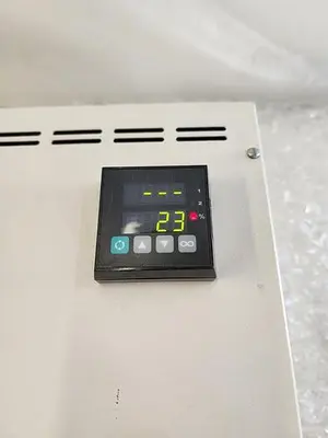 ELECTROGLAS TEMPERATURE CONTROLLER