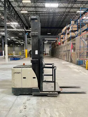 Used 2018 CROWN SP3520-30 Order Pickers Texas US | TB Forklifts #1274946