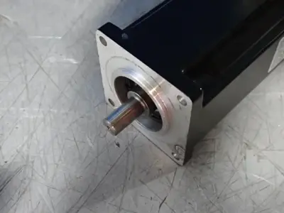 Used KOLLMORGEN AKM24DENBN200 Servo Motors | HGR 24 #730881