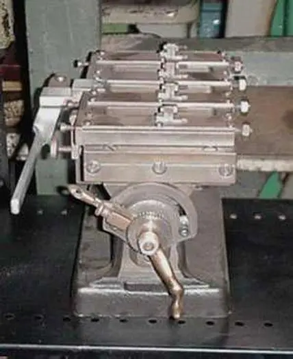 1910 Traversing Toolslide for Engine Turning Machines