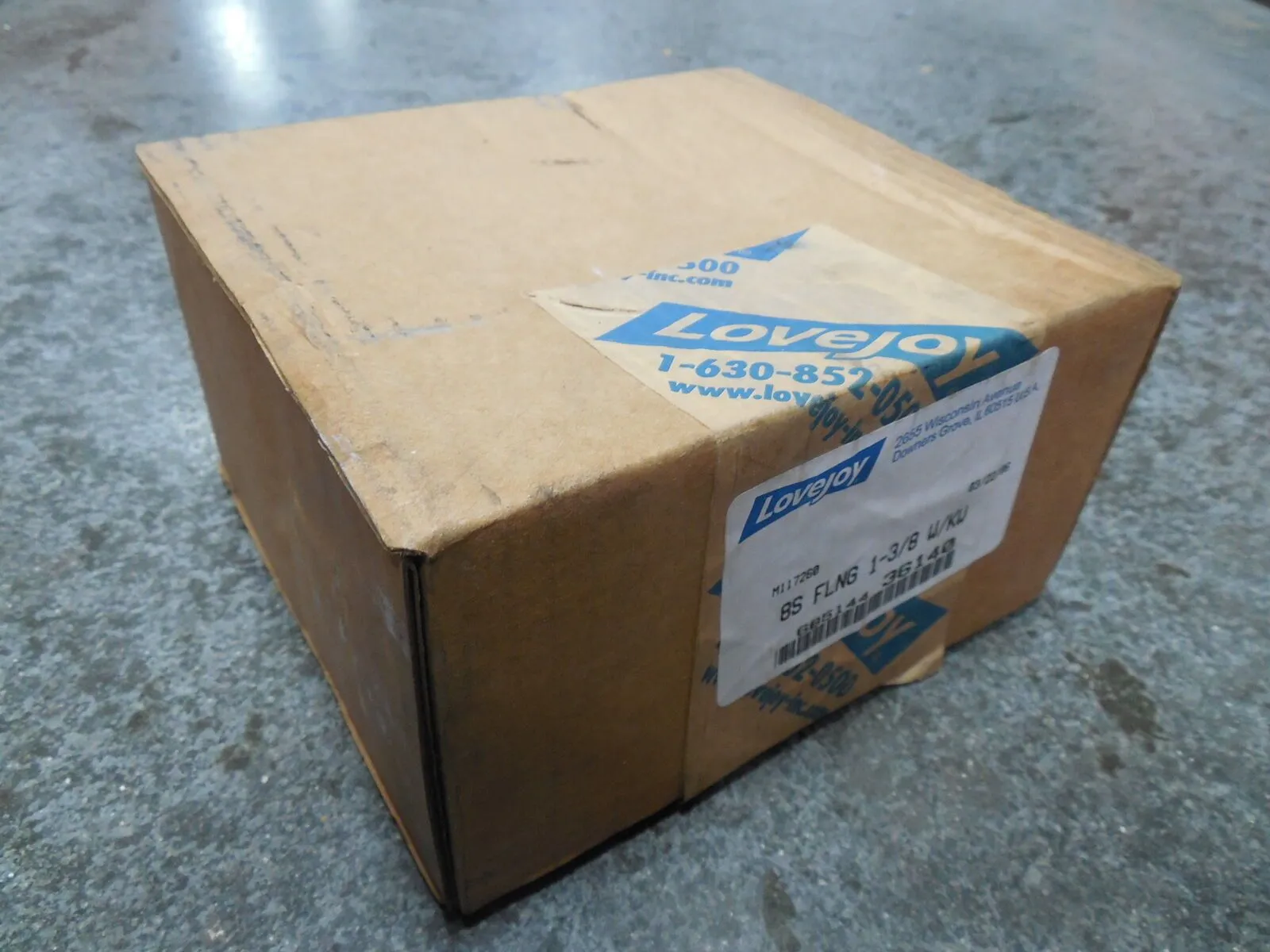 Lovejoy 8S FLNG 1-3/8 W/KW Coupling Flange New NIB