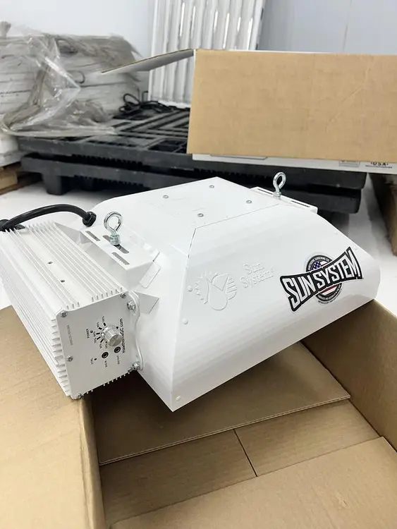 New | in-Stock SUN SYSTEM 315 WATTS Lighting Washington US | Ruder Equipment #477176