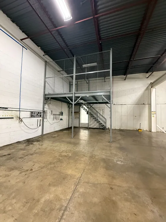 Used mezzanine 15 FT - 14 FT Processing (misc) CA | INJECTION DEPOT #226802
