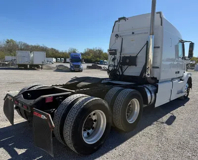 Used 2014 VOLVO VNL Tractors & Trailers Kentucky US | Proxy Equipment #1663483
