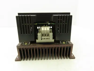 Allen Bradley 150-A35NA AC Drive 3Ph 230V Input 10Hp 230v Output Ser A