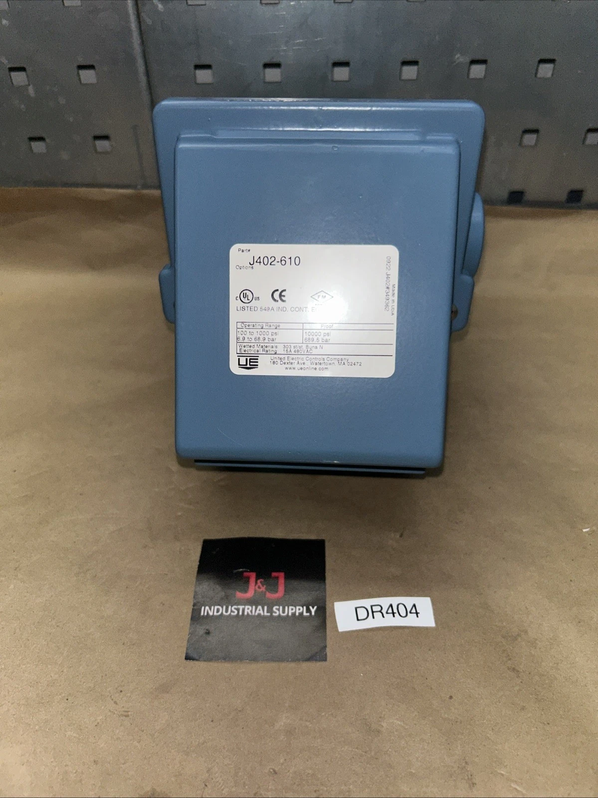 UNITED ELECTRIC J402-610 PRESSURE SWITCH, 1/4" NPT, 15A, 100-1000PSI/6.9-68.9BAR