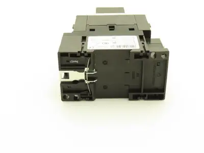 Siemens 3RT1926-1BC00 3RT1035-1AK64 Motor Starter Contactor 40HP 600V 3PH
