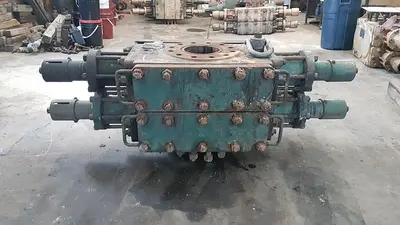 USED SHAFFER 7 1/16" 3M DOUBLE RAM BOP